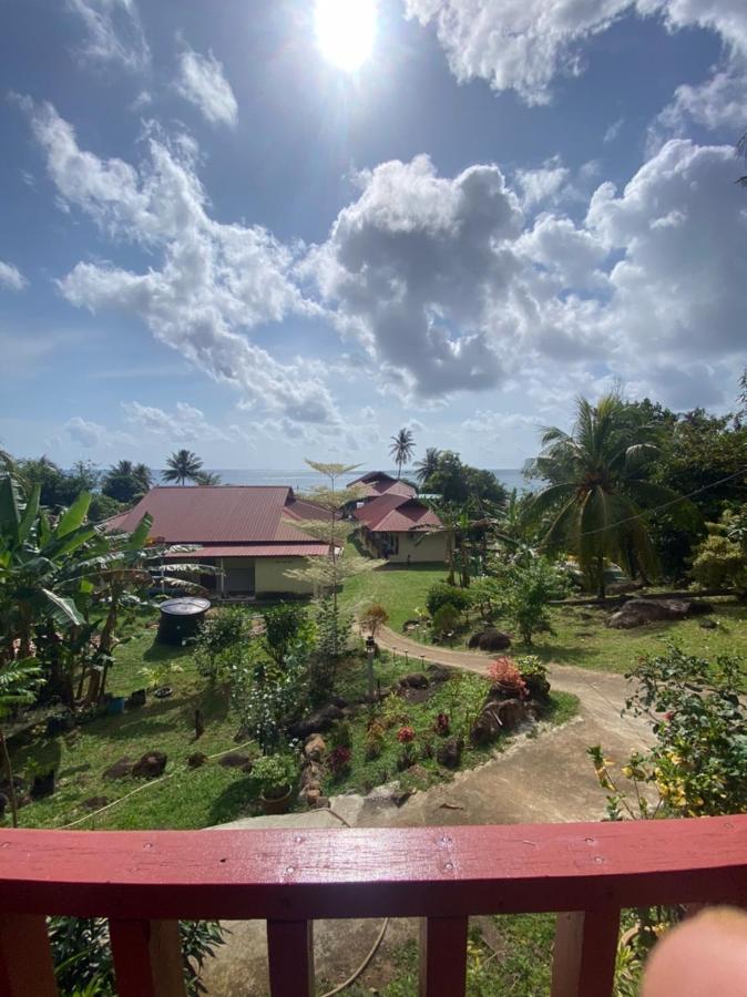レストゥ シャレー Kampong Ayer Batang エクステリア 写真