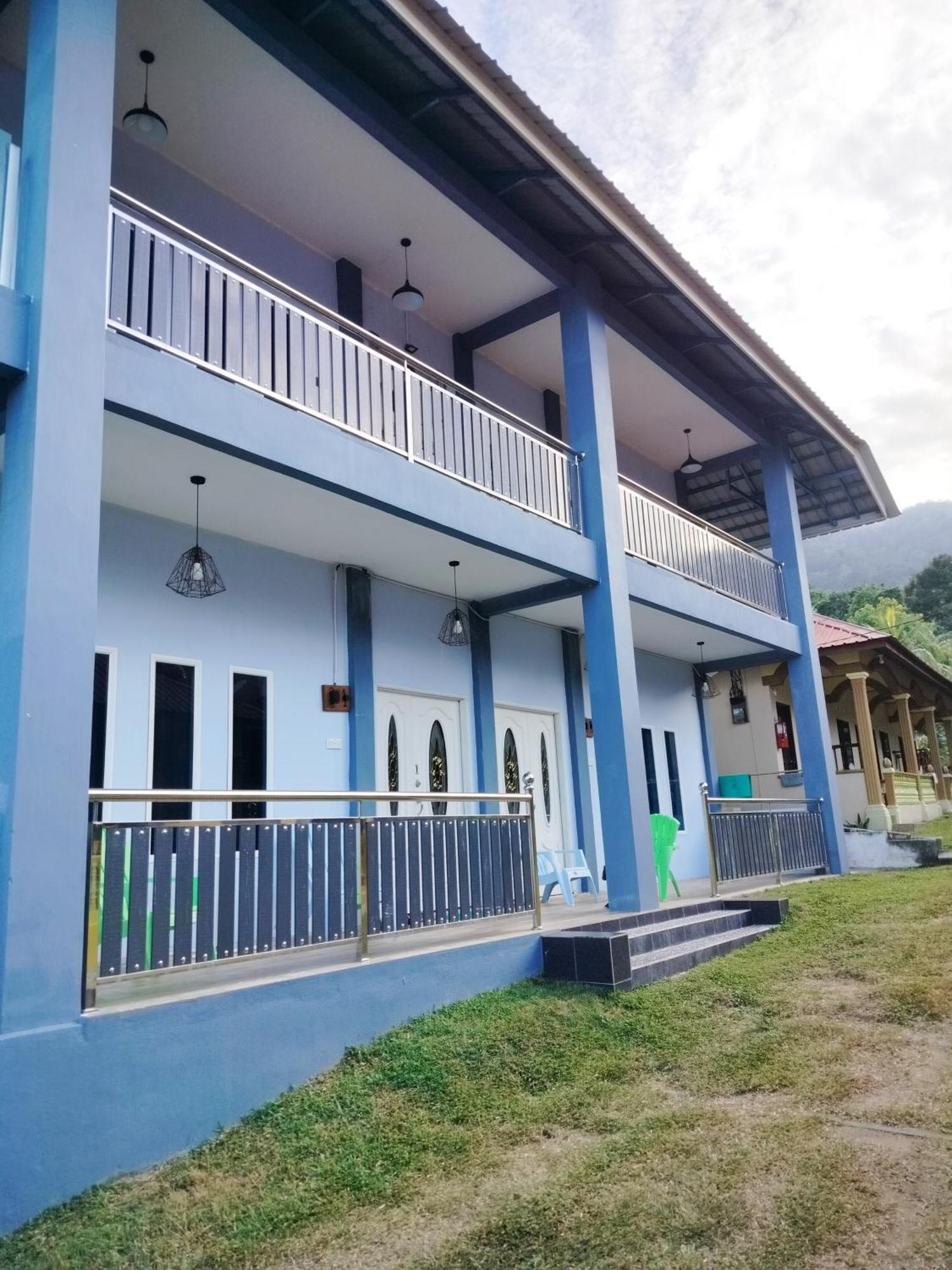 レストゥ シャレー Kampong Ayer Batang エクステリア 写真