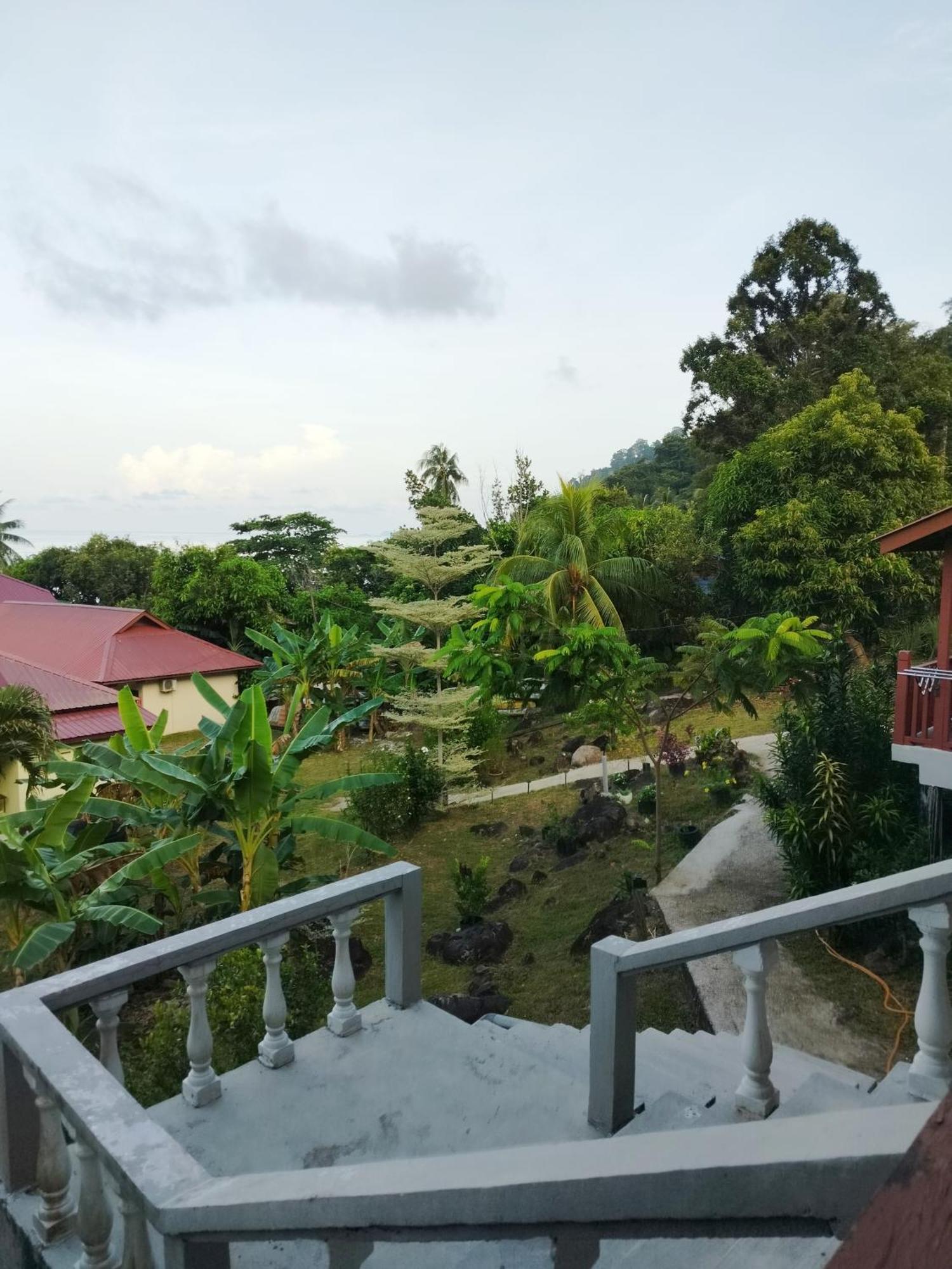 レストゥ シャレー Kampong Ayer Batang エクステリア 写真